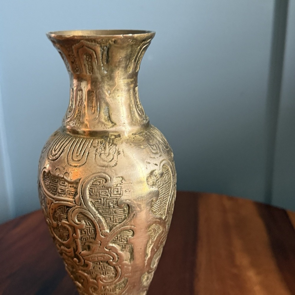 Heavy Cast Brass Asian Inspired Sculptural Vase Form Open Bottom 9" - Picture 5 of 13